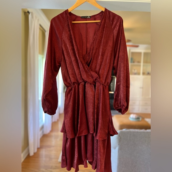 NWT Black Tape Dress - Picture 2 of 4